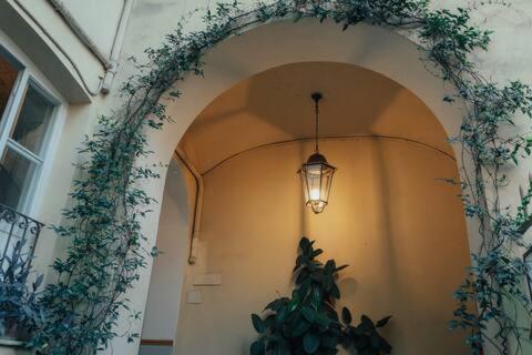 Opera.House Apartment Rome Bagian luar foto
